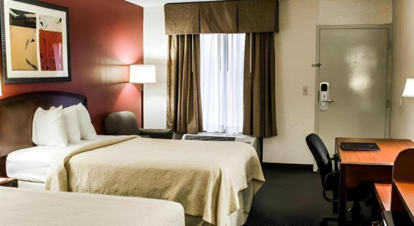 Inn Quality Roanoke Near Gaston