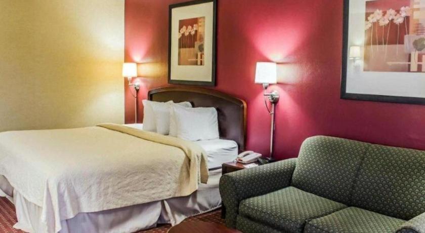 Inn Quality Roanoke Near Gaston