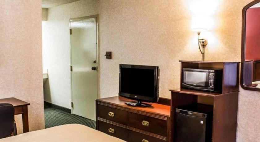 Inn Quality Roanoke Near Gaston Roanoke Rapids