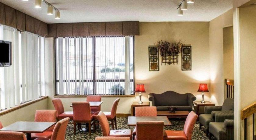 Inn Quality Roanoke Near Gaston